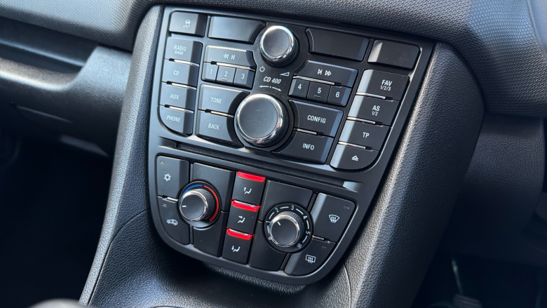 Vauxhall Meriva 1.4i 16V Club 5dr Petrol Estate